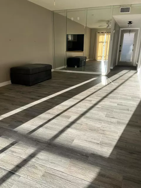 140 Lake Meryl Dr #139, West Palm Beach, FL 33411