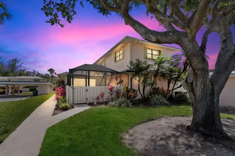 1771 Gulfstream Ave #B4, Fort Pierce, FL 34949