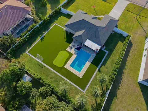 482 SW Tulip, Port Saint Lucie, FL 34953