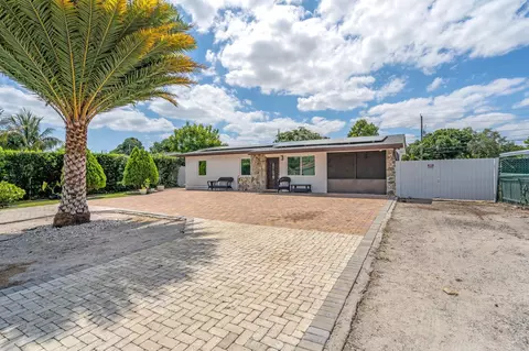 4650 Sutton Ter S, West Palm Beach, FL 33415