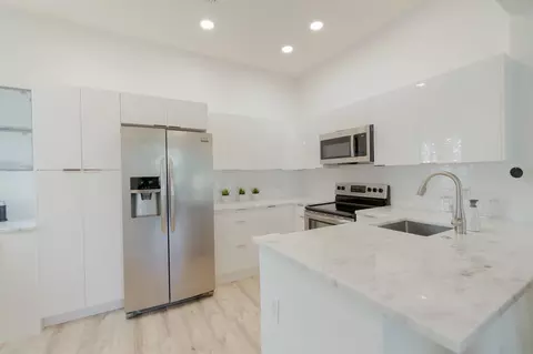 5450 Verona Dr #I, Boynton Beach, FL 33437