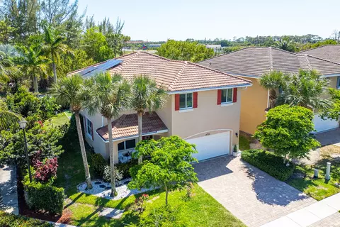 4725 Foxtail Palm Ct, Greenacres, FL 33463