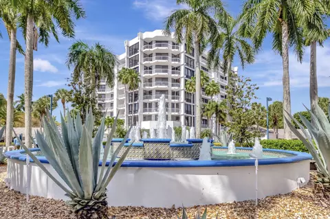 20290 Fairway Oaks Dr #254, Boca Raton, FL 33434