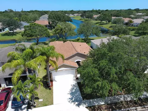 1096 W 13th Sq, Vero Beach, FL 32960