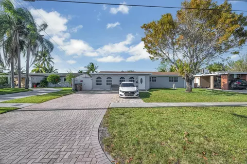 471 NW 39th, Pompano Beach, FL 33064