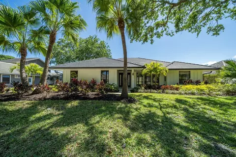 18721 SE River Ridge Rd, Jupiter, FL 33469