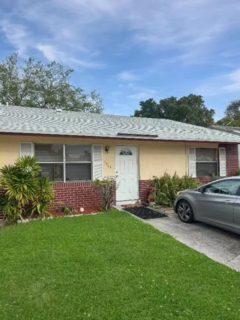 1804 Keenland, West Palm Beach, FL 33415