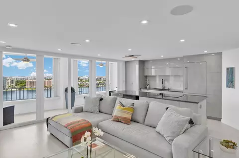 550 S Ocean Blvd #1709, Boca Raton, FL 33432