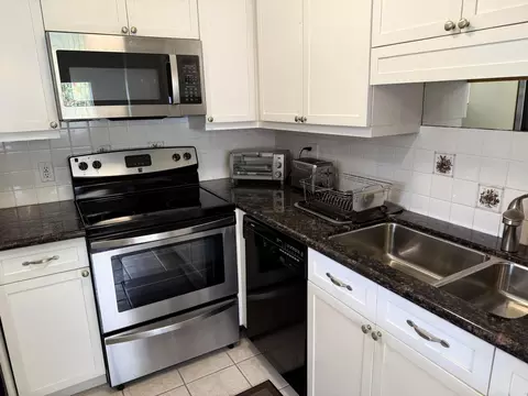 494 Saxony K, Delray Beach, FL 33446