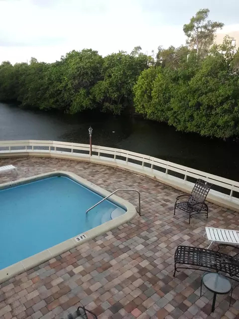 1400 NE 54th #105, Fort Lauderdale, FL 33334