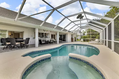 3269 SE Morningside Blvd, Port Saint Lucie, FL 34952