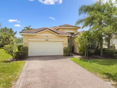10050 SW Cardigan Cir, Port Saint Lucie, FL 34987
