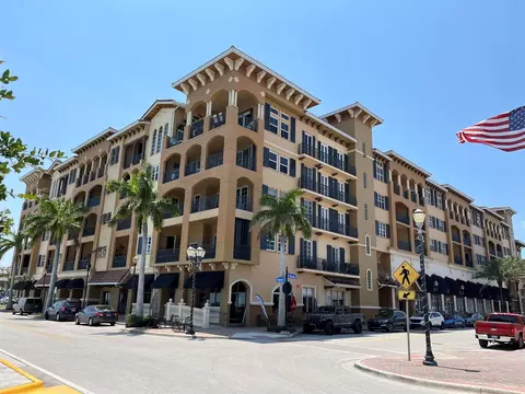 20 Orange Ave #9, Fort Pierce, FL 34950