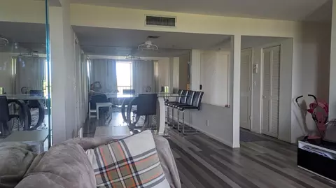 7835 Lakeside #963, Boca Raton, FL 33434