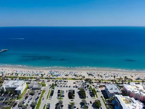 120 S Ocean Dr, Deerfield Beach, FL 33441