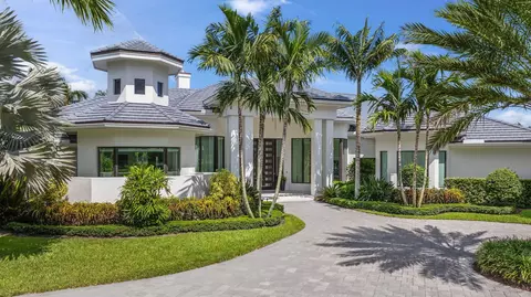 208 Locha Dr, Jupiter, FL 33458