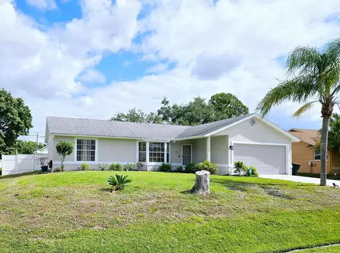 4490 NW Albion Ave, Port Saint Lucie, FL 34983
