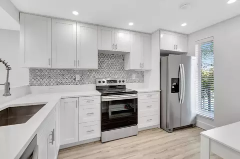 15 Royal Palm #2060, Boca Raton, FL 33432