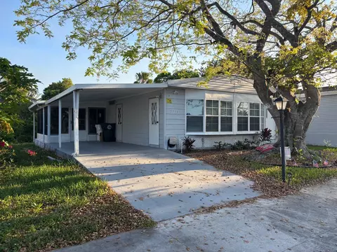 3338 NW 67th Ave, Coconut Creek, FL 33073