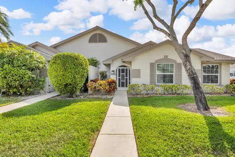 9407 Boca Gardens Pkwy #B, Boca Raton, FL 33496