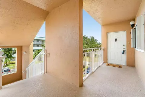 4721 Lucerne Lakes Blvd #731, Lake Worth, FL 33467