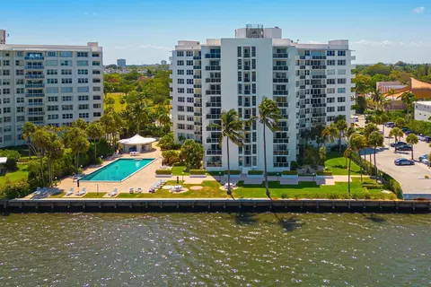 2800 N Flagler Dr #815, West Palm Beach, FL 33407
