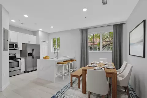 324 Bayfront Dr, Boynton Beach, FL 33435