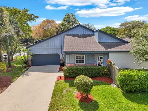 6525 Windsor Dr, Parkland, FL 33067