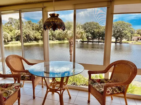 1 Lake Vista Trl #202, Port Saint Lucie, FL 34952