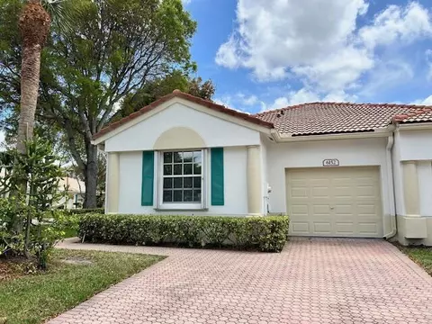 6152 Petunia Rd, Delray Beach, FL 33484