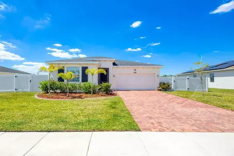 7568 NW Deysbrook Ln, Port Saint Lucie, FL 34987