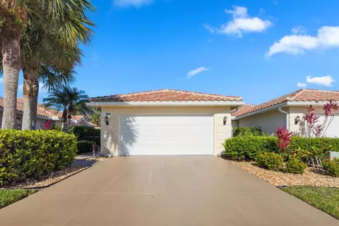 7855 SE Spicewood Cir, Hobe Sound, FL 33455
