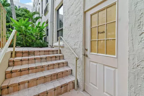 235 Sunrise #1050, Palm Beach, FL 33480