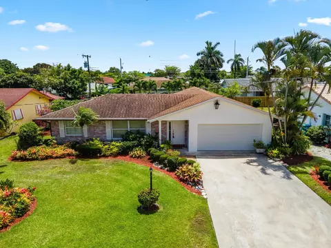 1330 SW 27th Pl, Boynton Beach, FL 33426