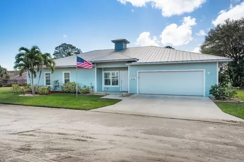 4732 SE Starling, Stuart, FL 34997