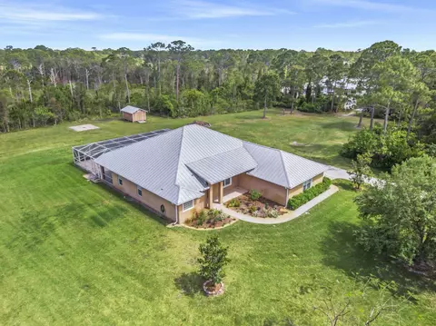 5224 Southwind Trl, Fort Pierce, FL 34951