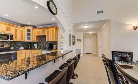 8781 Holly Ct #204, Tamarac, FL 33321
