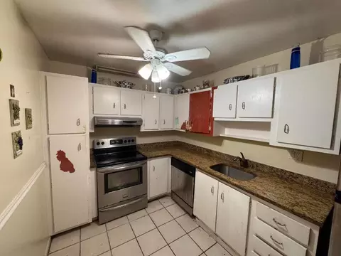 1400 Saint Charles #317, Pembroke Pines, FL 33026