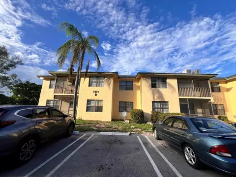 2323 Linton Ridge Cir #D12, Delray Beach, FL 33444