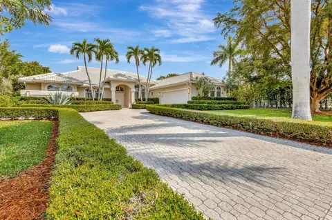 2465 Chesapeake Cir, West Palm Beach, FL 33409