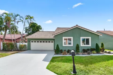 6141 Country Fair Cir, Boynton Beach, FL 33437