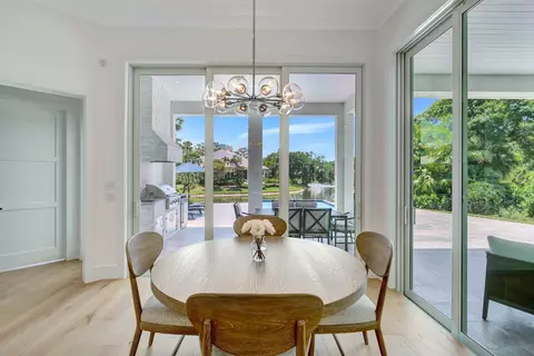 Dining - 201 Shores Dr, Vero Beach, FL 32963 photo 1 of 1
