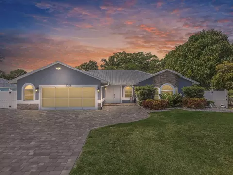 1026 SE Damask, Port Saint Lucie, FL 34983