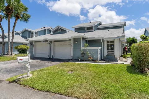 3799 Island Club Cir E, Lake Worth, FL 33462