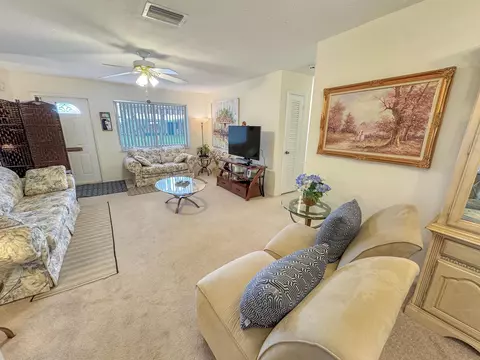2940 NW 1st Ave, Pompano Beach, FL 33064