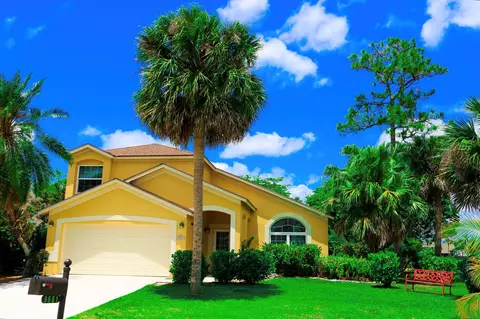 9681 Pine Trail Ct, Lake Worth, FL 33467