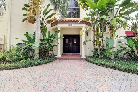 23319 Mirabella Cir N, Boca Raton, FL 33433