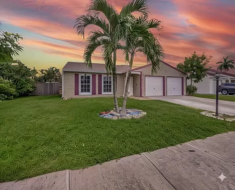 5279 Canal Cir W, Lake Worth, FL 33467