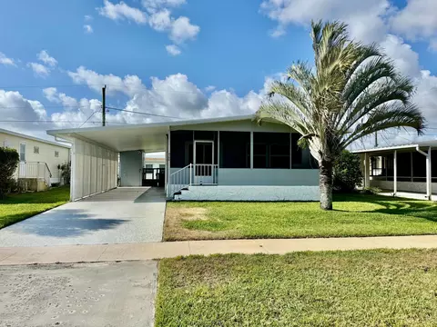 4388 Meadow Vw, Boynton Beach, FL 33436