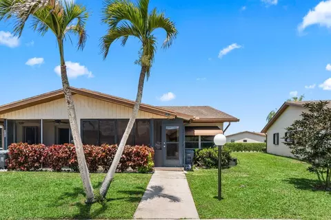 5751 Doris Ct, Delray Beach, FL 33484